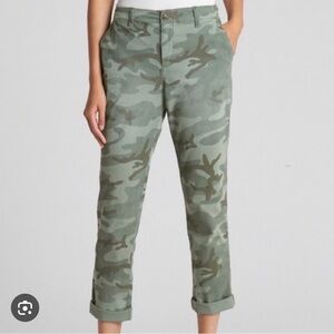 GAP Girlfriend Chino Camouflage Ankle Pants